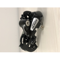 Задній перемикач Shimano Altus RD-M310
