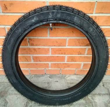 Покришка 3.00-18 до мотоцикла Минск В'єтнам Casumina CA138A 