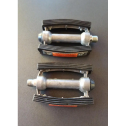 Педалі на велосипед 