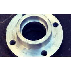 Cтупица до колеса на тачку