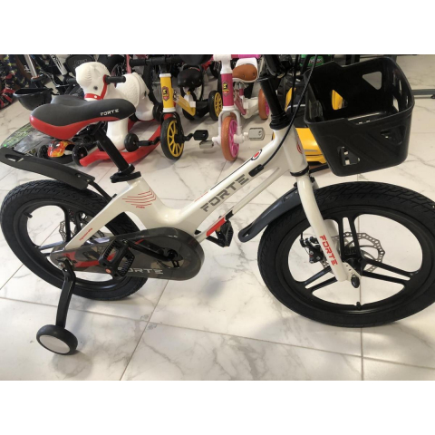 Дитячий велосипед Forte SHARK 18 білий