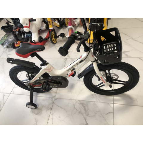 Дитячий велосипед Forte SHARK 18 білий