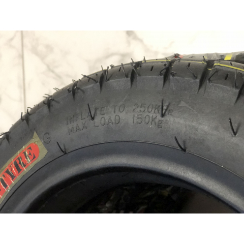 Покришка на скутер 3.00-10 з камерою Тайвань шипована