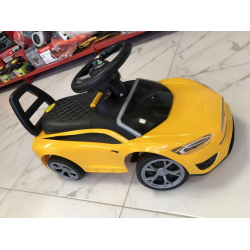 Машина-толокар жовтий