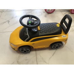 Машина-толокар жовтий