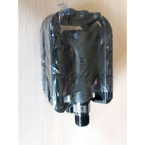 Педалі дитячі