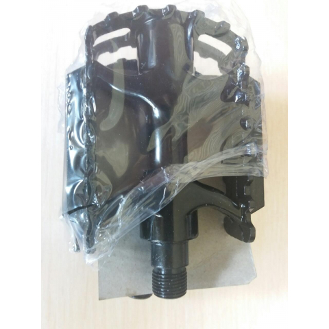 Педалі на велосипед