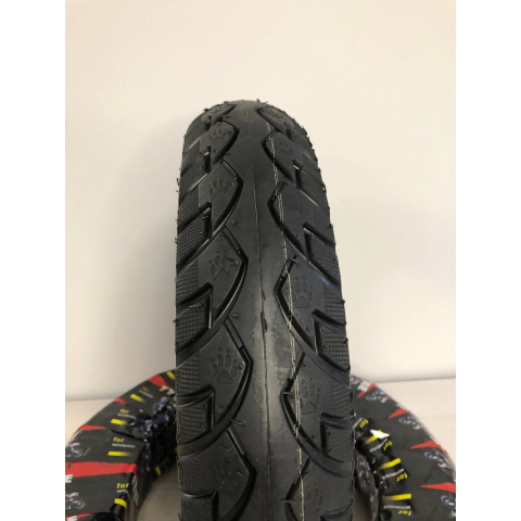 Мотошина безкамерна 3.00-10 (80/90-10) трасова на скутер Хонда Сузукі Ямаха