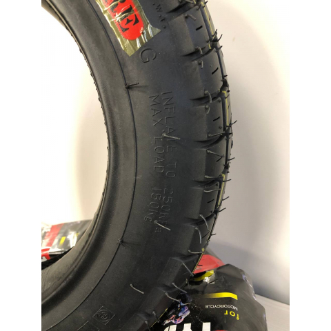 Покришка на скутер 3.00-10 з камерою Тайвань шипована