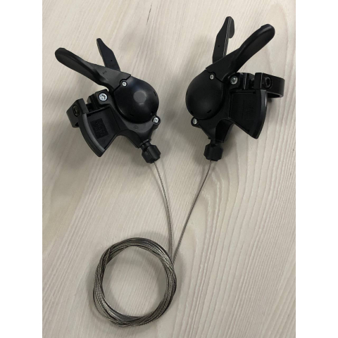 Манетки на велосипед 3/7 Shimano SL-M315