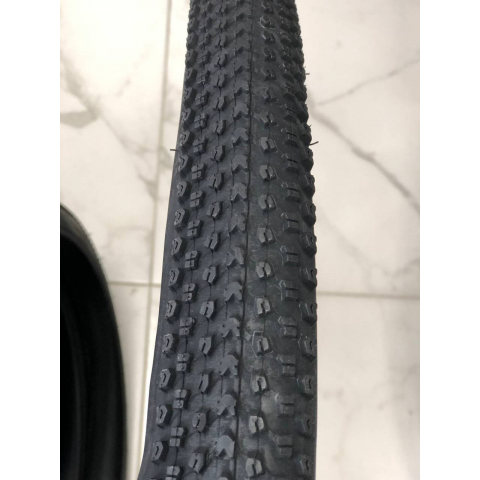 Покришка на велосипед 27.5x1.95 CST JET полегшена