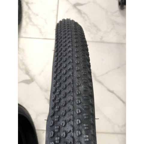 Покришка на велосипед 27.5x1.95 CST JET полегшена
