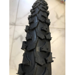 Покришка 26*2.125 шипована на велосипед