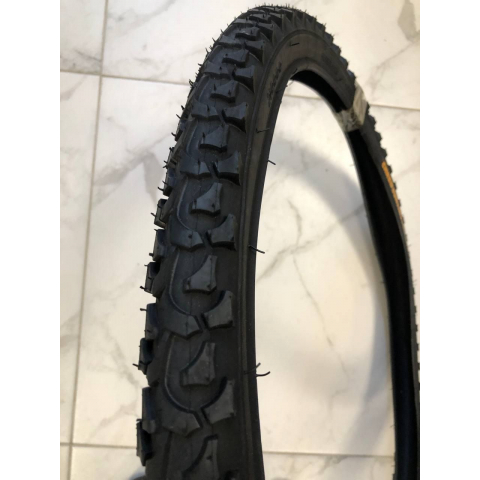 Покришка 26*2.125 шипована на велосипед