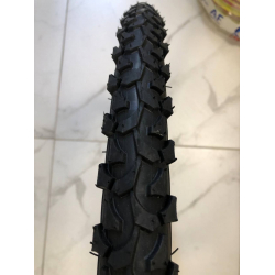 Покришка 26*2.125 шипована на велосипед