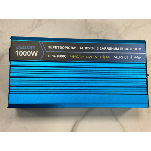 Перетворювач напруги ZEGOR DPR-1000C з зарядним пристроєм 1000W 12/220V