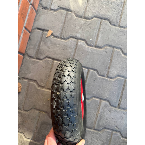 Колесо 4.00-6 до тачки в зборі під вісь 16 мм