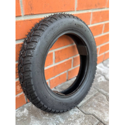 Покришка 3.00-10 безкамерка до скутера зубата