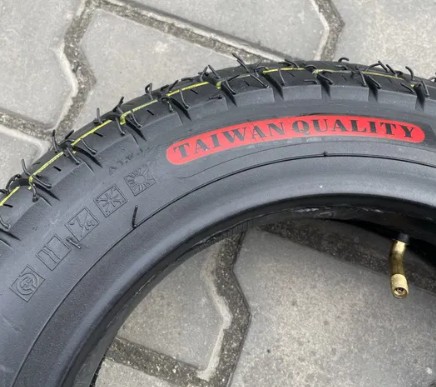 Скат з камерою 3.00-10 шипована на скутер SC TYRE-124