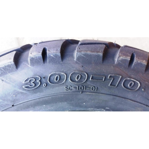 Покришка 3.00-10 на скутер SC-101 Індонезія безкамерка