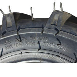 Покришка з камерою 4.00*10 "ялинка" 4,6 кг