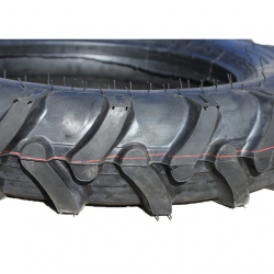 Покришка з камерою 7.50*20 "ялинка" 21,10 кг