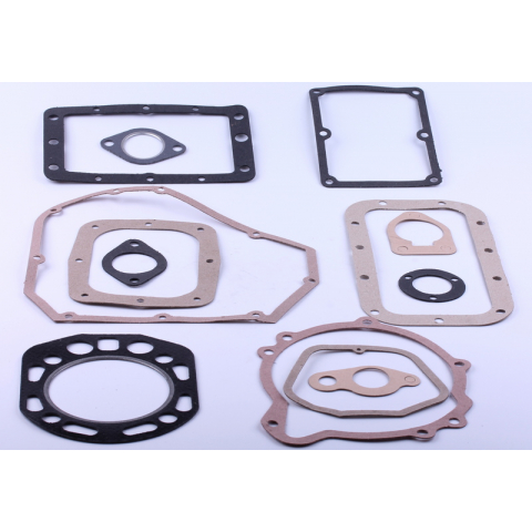 Прокладки двигуна, повний к-т: 13 шт. - 190N