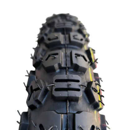 Шина на мотоцикл 2.50-17 DRC-339 В'єтнам SRC 6 PR шипована