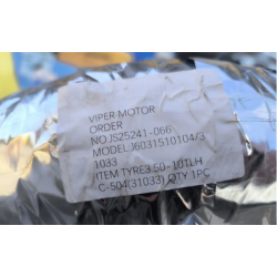 Покришка з камерою 3.50-10 (90/90-10) на скутер Хонда Вайпер Шипована