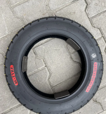 Покришка 3.00-10 Тайвань Безкамерка на скутер Хонда Сузукі SC-TYRE