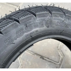 Покришка до скутера 3.00-10 безкамерка стрілка фірми Sosoon SY-087 6PR