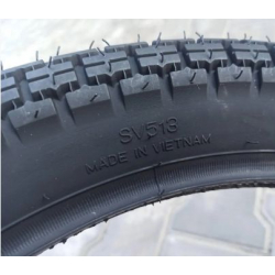 Покришка 2.75-18 на мотоцикл SRC SV-513 В'єтнам Траса