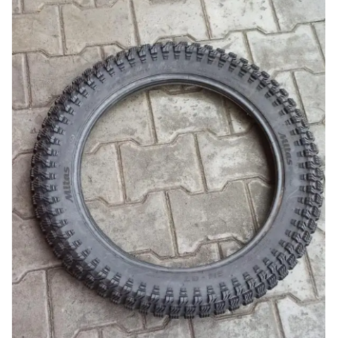 Резина 3.75-19 на мотоцикл МТ Урал Дніпро MITAS Чехія вживана Відмінний стан