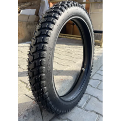 Покришка з камерою 3.00-18 на мотоцикл Минск шипована SC-TYRE