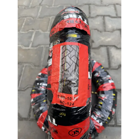 Покришка на скутер 3.00-10 з камерою Тайвань шипована