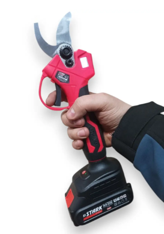 Секатор акумуляторний STARK BPS-2130