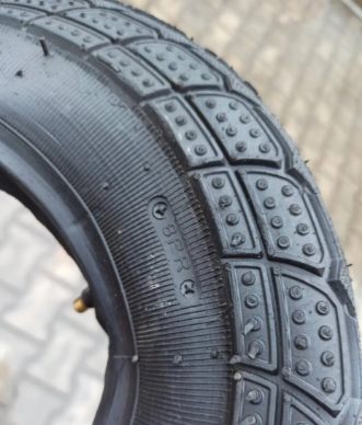 Покришка з камерою 3.00-8 на тачку 8 PR посилена 