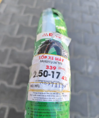 Шина на мотоцикл 2.50-17 DRC-339 В'єтнам SRC 6 PR шипована