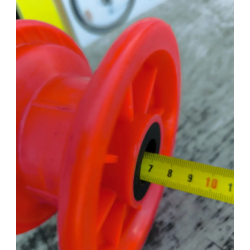 Диск на тачку для шин 3.00-4 (3.50-4) пластиковий під вісь 20 мм 