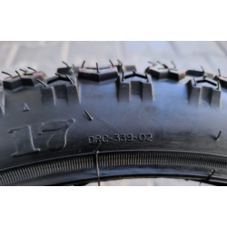 Шина на мотоцикл 2.50-17 DRC-339 В'єтнам SRC 6 PR шипована