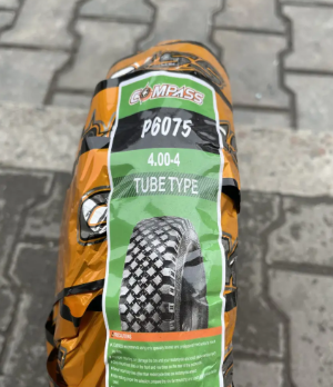 Покришка 4.00-4 на тачку візок фірми Compass