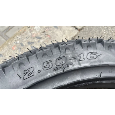 Шина з камерою 2.50-16 Taiwan PF-235 6 PR для мотоцикла Карпати