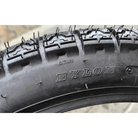 Покришка 3.25-18 з камерою до мотоцикла Минск/Иж