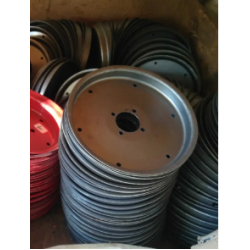 Диск 4.00-10 до будівельної тачки з двох частин