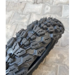 Покришка 3.00-10 безкамерна до скутера Великикий шип WSX-094