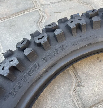 Скат з камерою 3.50-18 на мотоцикл Іж KI-914 шипована Кросова