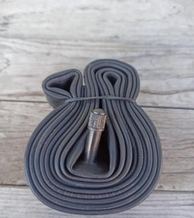 Велосипедна камера 700x35/43 CST на велосипед Турист 