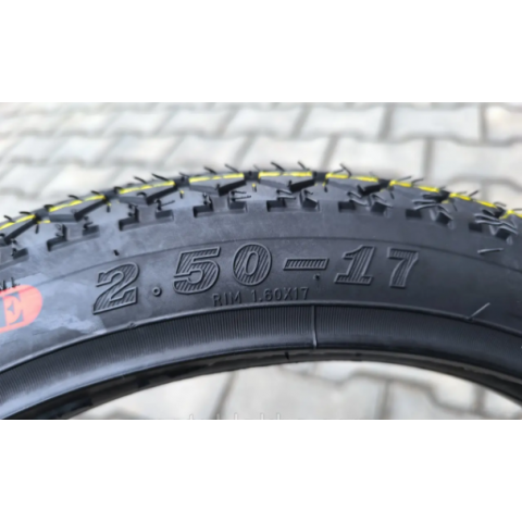 Резина 2.50-17 з камерою Тайвань 6 PR SС-TYRE на мотоцикл 