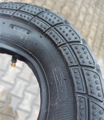 Покришка з камерою 3.00-8 на тачку 8 PR посилена 