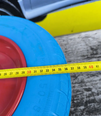 Колесо пінополіуретанове 3.50-8 до тачки під вісь 20 мм Безкамерка